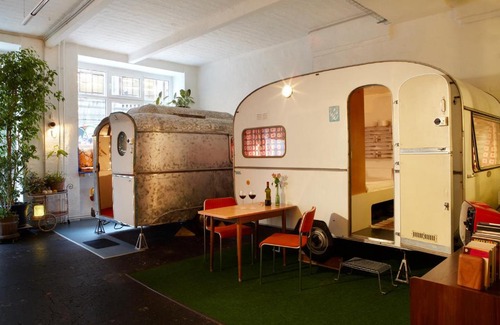 Neukoelln Hotel | Hüttenpalast