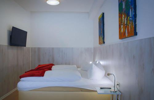 Innenstadt Apartamento | H&H Apartments im Herzen der Stadt in der Lange Strasse geräumig ruhig mit Küche und Esstisch