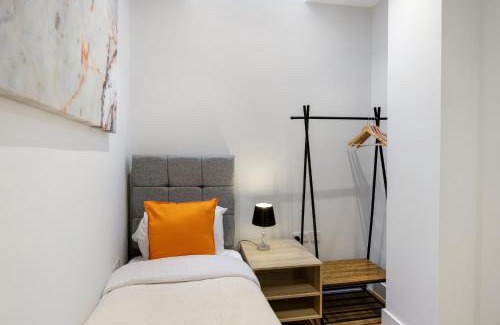 Coulsdon West Casa | H L Homes