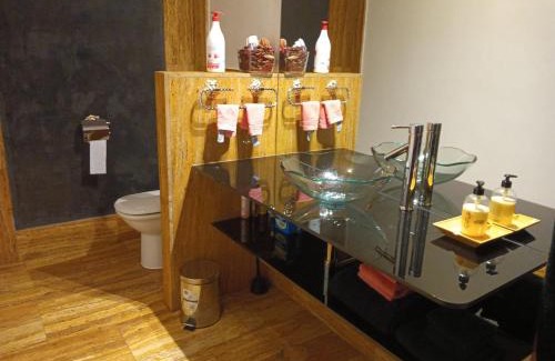 Móstoles Casa | H1-Habitación sublime cama doble luminosa A/C WIFI