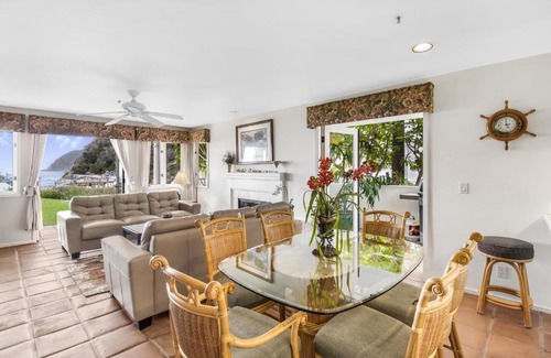 Avalon Casa | H1063 - Hamilton Cove Villa 10-63 by Catalina Island Vacation Rentals