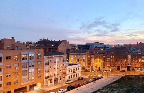 Arganzuela Casa | Habitación Atocha Mendez