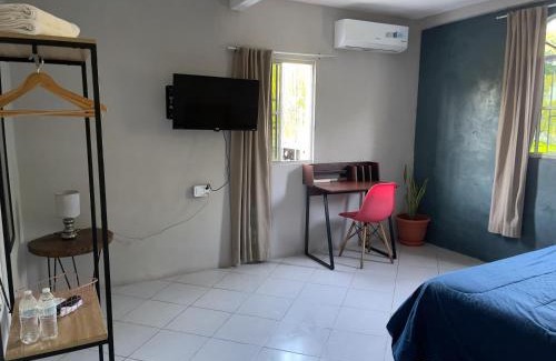 El Porvenir Casa | Habitación cerca del aeropuerto #2