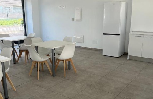 Villaverde Apartamento | Habitación compartida económica en Madrid