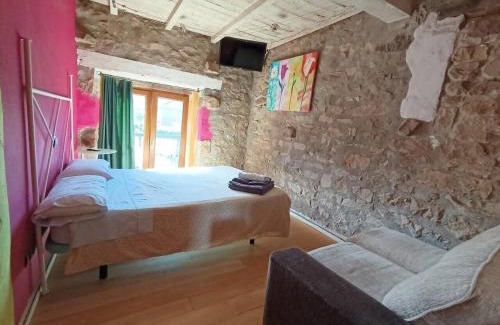 Cartes Casa | Habitación Doble Rosa Baño Privado Cartes