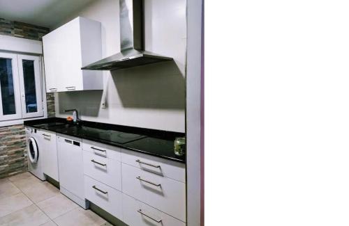 San Francisco Casa | Habitación en apartamento con zonas comunes compartida HSJG