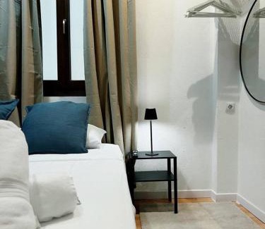 Malasaña Casa | Habitación en Gran Vía F