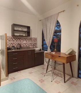 Macas Casa | Habitación en la zona centro de Macas con parqueadero privado - La Copa de Oro