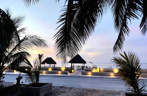 Península de Yucatán Casa | Habitación Frente al Malecon en Casa Azul Cielo