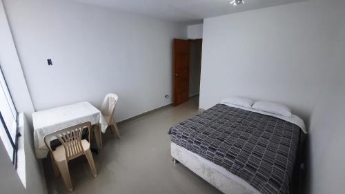 Callao Casa | HABITACIÓN PRIVADA a 13 minutos del aeropuerto En Departamento con acceso a cocina