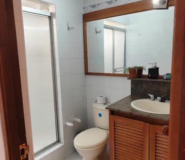 Usaquen Casa | Habitación privada en Apt compartido cedritos