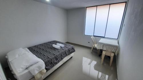 Callao Casa | HABITACIÓN PRIVADA En Casa a 13 minutos Acceso A Baño, Cocina Y Comedor Compartido