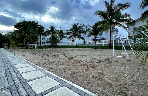 Tumba Vieja Villa | Habitación Privada en Playa Dorada