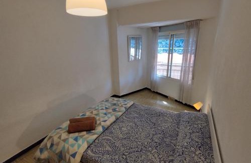 Pla del Bon Repós Casa | Habitaciónes Cerca del Centro