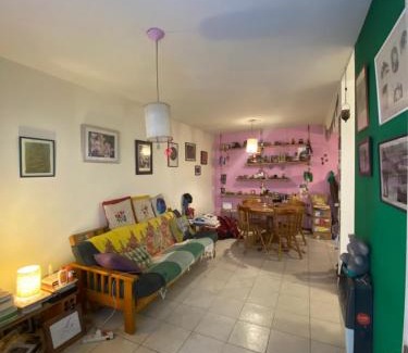 Centro de la ciudad de Mendoza Apartamento | Habitacion privada en la casa de Alicia y Pampa