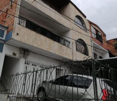 Bello Casa | Habitaciones acogedoras en ambiente familiar al norte de Medellín