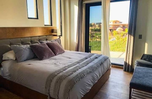 Valle de Guadalupe Cama Y Desayuno | Hacienda Martlot