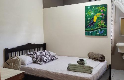 Armenia Casa | Hacienda Tropical Guest House