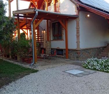 Bata Apartamento | Hagyományőrző és múltidéző porta