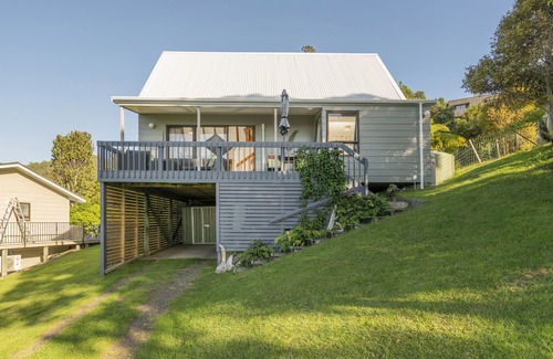 Hahei Casa | HAHEI HORIZON - HAHEI HOLIDAY HOME, family friendly in Hahei