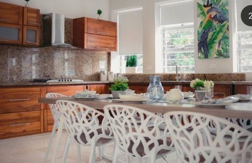 Zona Norte Casa | Hakuna Beach House