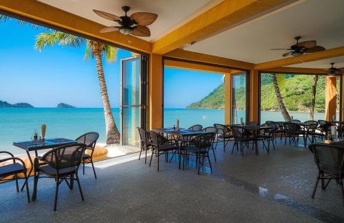 Klong Son Villa | Half Moon beach Villa - by KohChangVillas