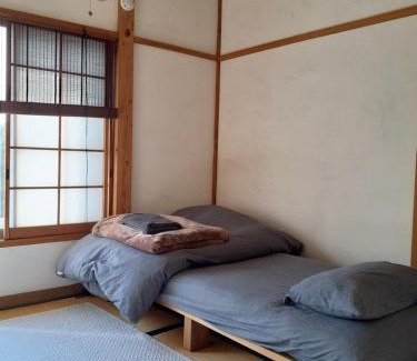 Moroyama Casa | Hallelujah