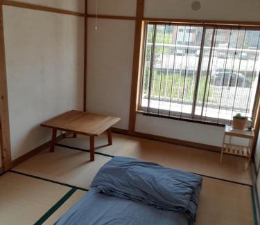 Moroyama Casa | Hallelujah