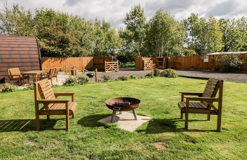 Berkeley Cabaña | Halmore Pod