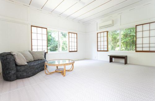 Oshima Casa | Halo