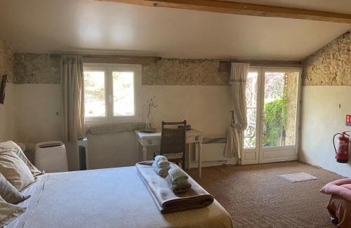 Beraut Cama Y Desayuno | Hameau du HOUR - Chambre d'Hôtes et Gîtes