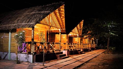 Kamalapur Casa | Hampi Crzy Panda