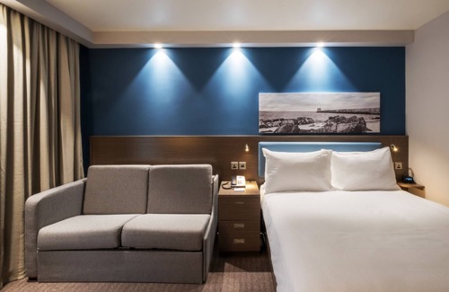 Dyce Hotel | Hampton by Hilton Aberdeen Airport