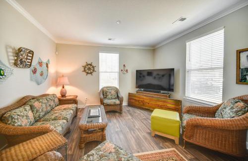 Hampton Apartamento | Hampton Condo, Close to Beaches!
