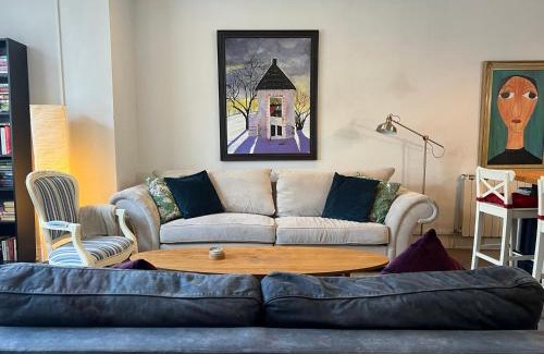 East Molesey Apartamento | Hampton Court Grand Snug Sleeps 6 - Palace walk