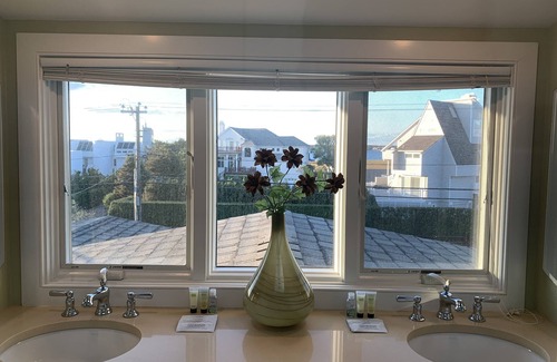 Westhampton Beach Casa | Westhampton Home - ¡Playa privada, piscina y terraza!