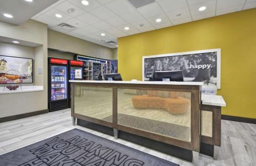 Blue Ash Hotel | Hampton Inn Blue Ash/Cincinnati, OH