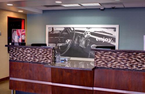 Daytona Beach Hotel | Hampton Inn Daytona Speedway-Airport