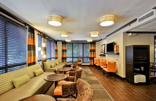 Overland Park Hotel | Hampton Inn Kansas City/Overland Park