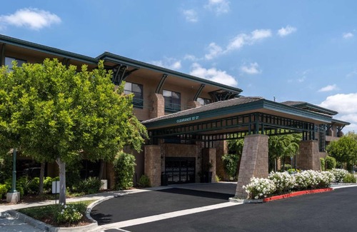 Agoura Hills Hotel | Hampton Inn & Suites Agoura Hills