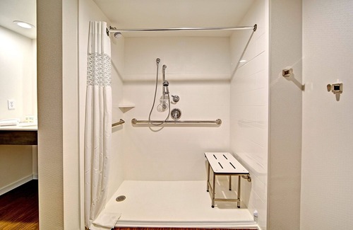 Skyland Hotel | Hampton Inn & Suites Asheville Airport