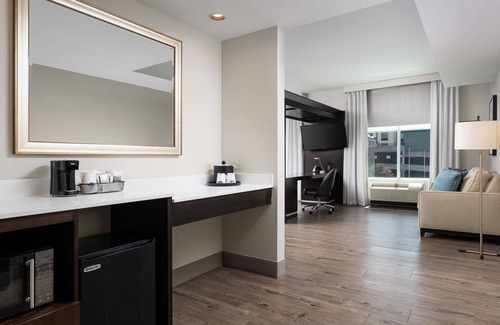 Downtown Chattanooga Hotel | Hampton Inn & Suites Chattanooga/Downtown