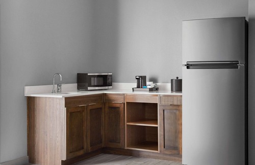 Dixie - Berryhill Hotel | Hampton Inn & Suites Charlotte Steele Creek