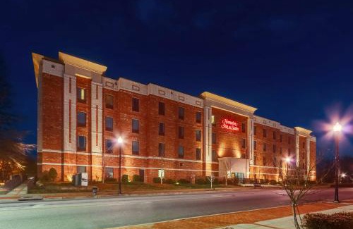 Hartsville Hotel | Hampton Inn & Suites - Hartsville, SC