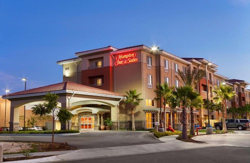 San Bernardino Hotel | Hampton Inn & Suites San Bernardino