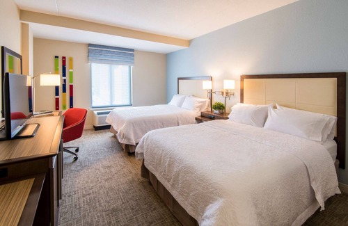 Downtown Tulsa Hotel | Hampton Inn & Suites Tulsa Downtown