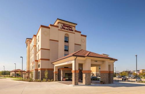 West Des Moines Hotel | Hampton Inn & Suites West Des Moines Mill Civic