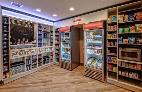 Vallejo Hotel | Hampton Inn Vallejo