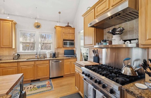 Shinnecock Hills Casa | Hampton Retreat Available for August