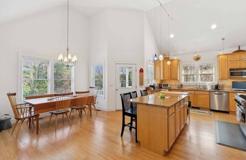 Shinnecock Hills Casa | Hampton Retreat Available for August